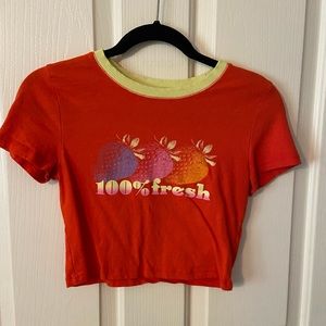 urban outfitters cropped graphic tee